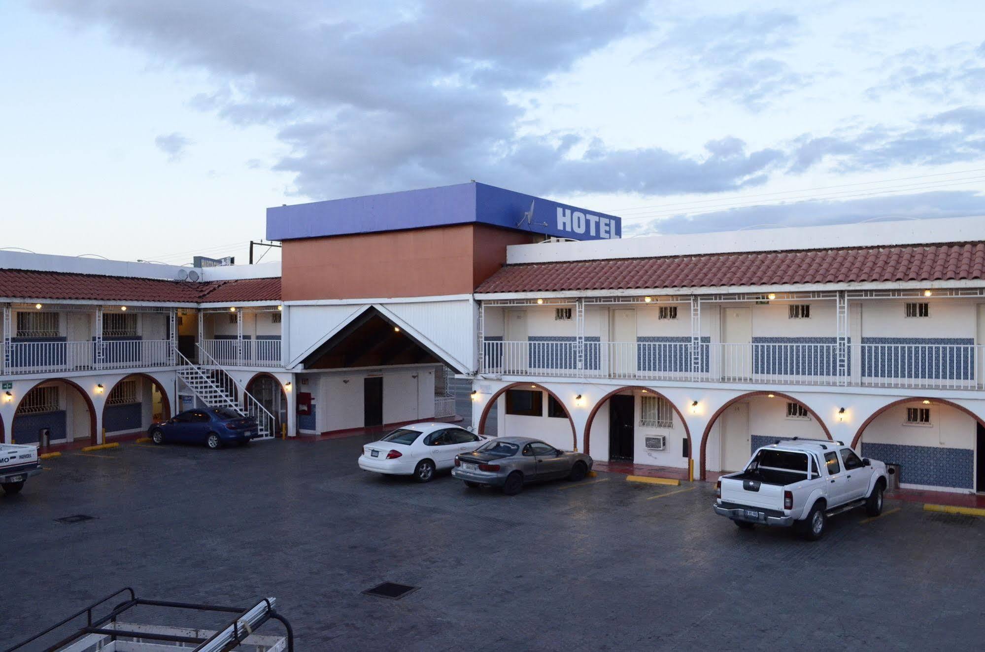 Hotel Boulevard Mexicali Ngoại thất bức ảnh