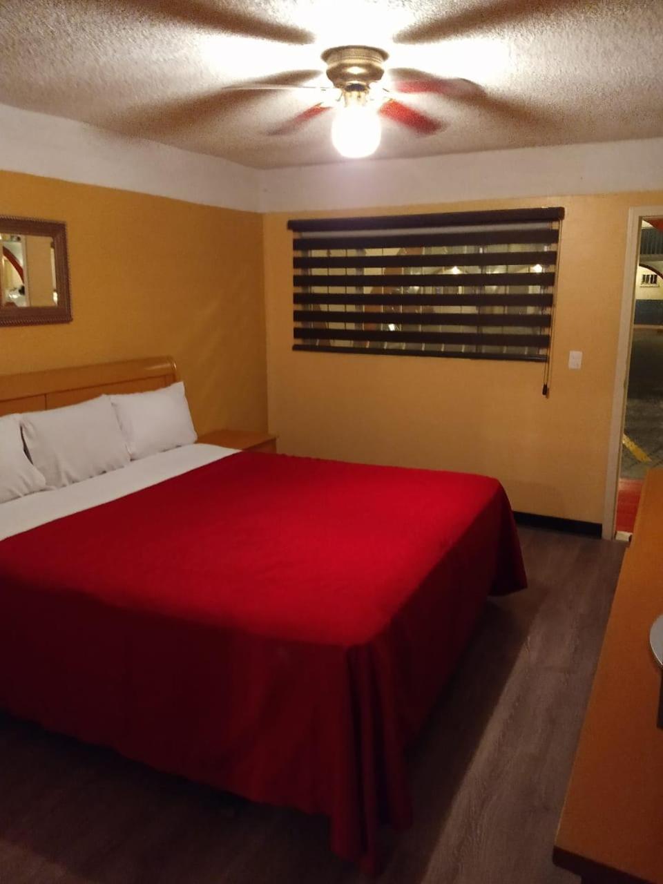 Hotel Boulevard Mexicali Ngoại thất bức ảnh